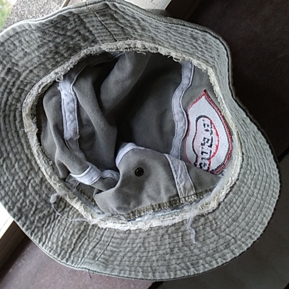 Hat REDS - Picture 6 of 6